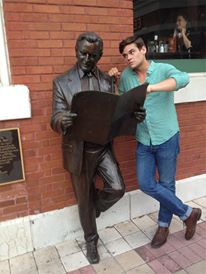 1044763_10200213914329441_200766908_n