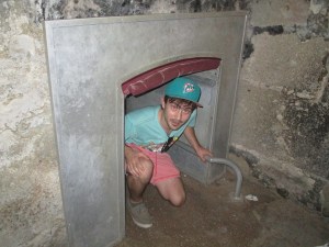 Little crawlspace I found